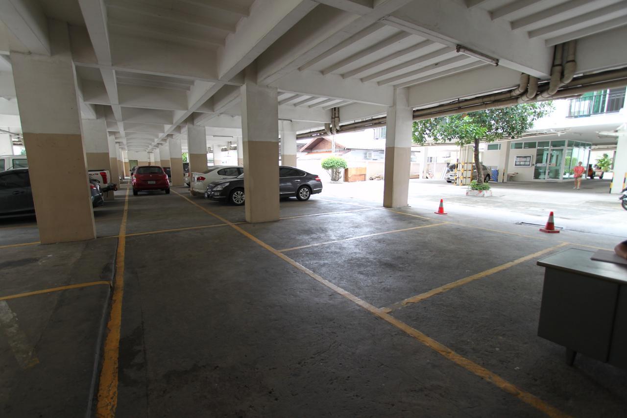 Hotel P24 At Kaset Bangkok Zewnętrze zdjęcie